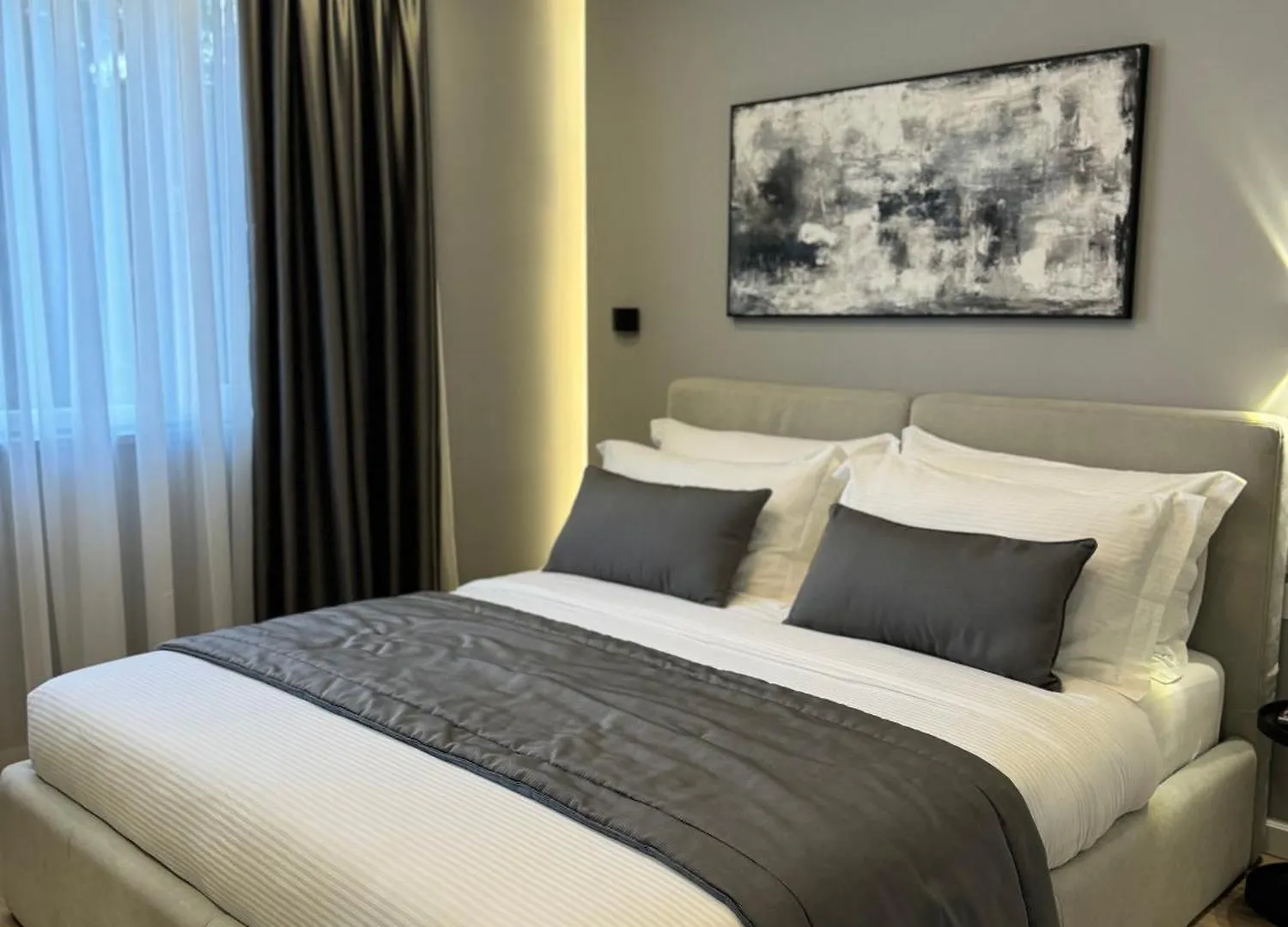 Hotel L'Hotel Tirana